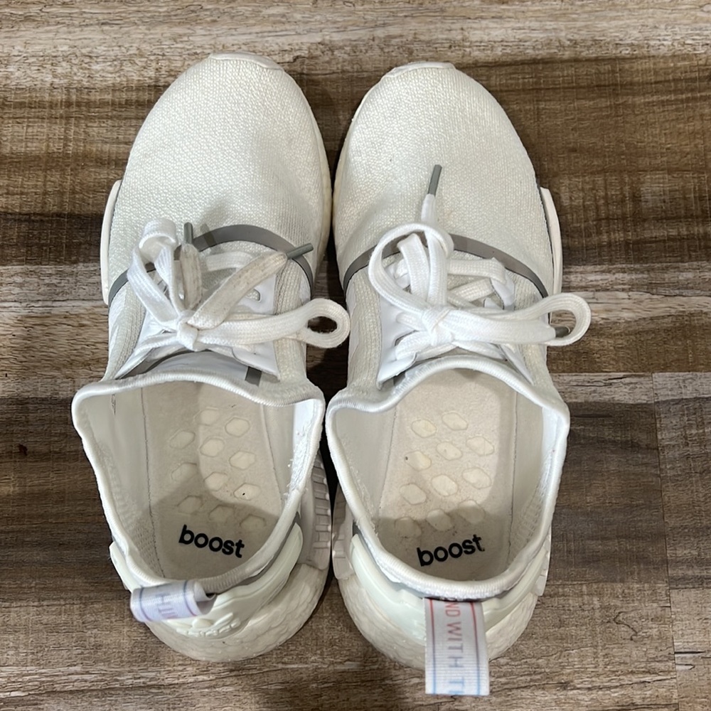 Woman’s 7.5 adidas NMD_R1 PRIMEBLUE SHOES.